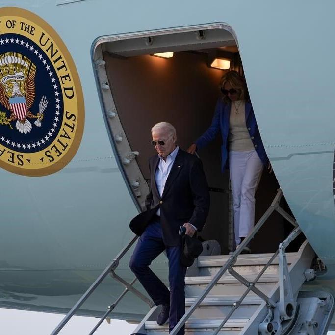 Biden speaks with Modi about Indian premier's recent visit to Ukraine, situation in Bangladesh